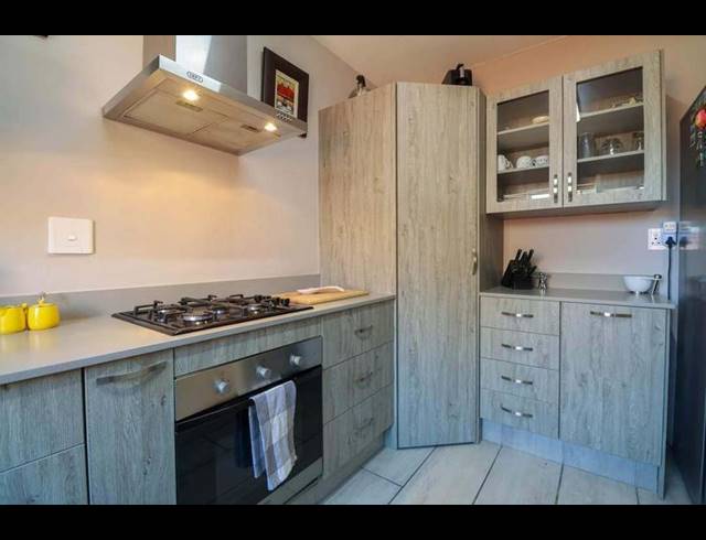 3 BEDROOM TOWNHOUSE FOR SALE IN HARTENBOS CENTRAL